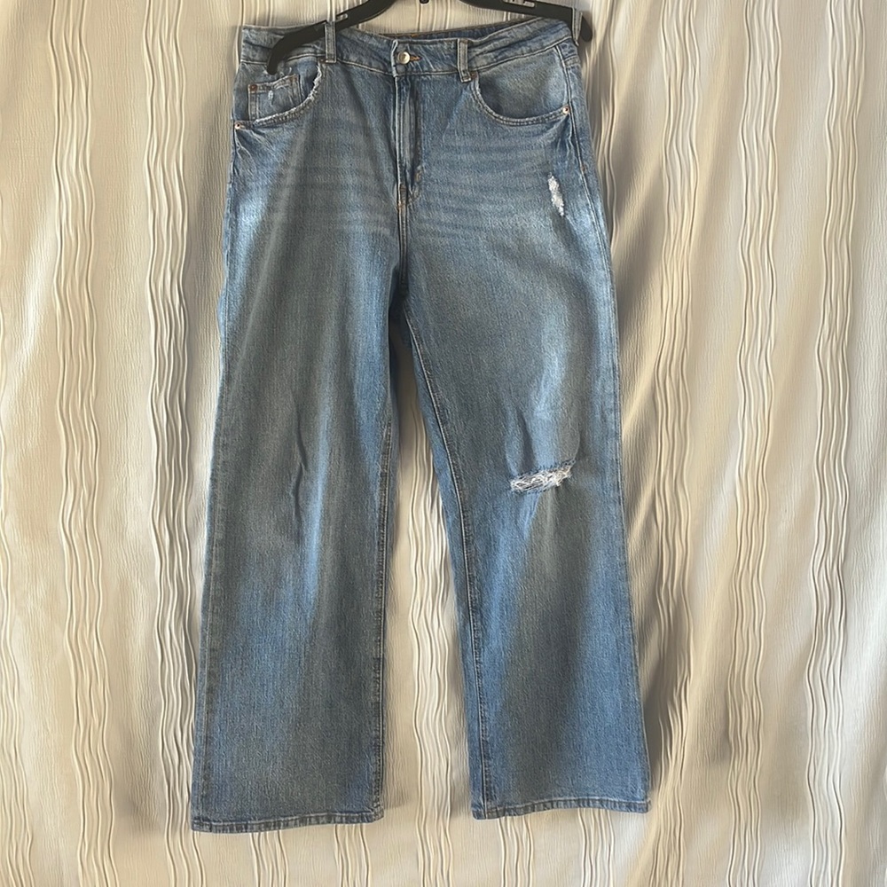 H & M NWOT Jeans